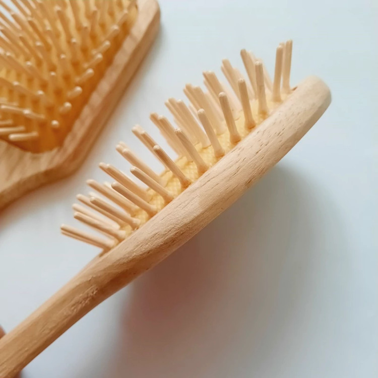 برس چوبی کوچک دکتر مور