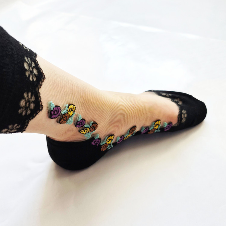 جوراب طرحدار شیشه ای زنانه